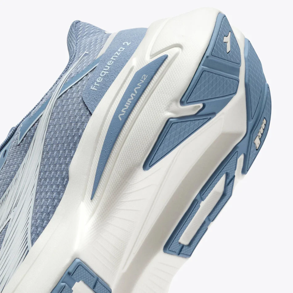 Diadora Men's Frequenza 2 Running Shoes in Endless Sky/White SS26 - Image 4