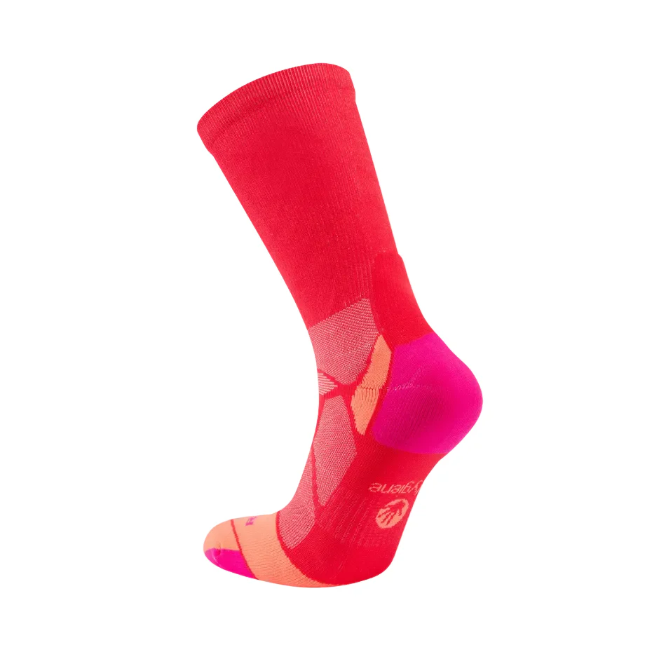 Hilly Unisex Marathon Fresh Crew Socks Min in Hot Pink/Neon Candy SS26 - Image 3