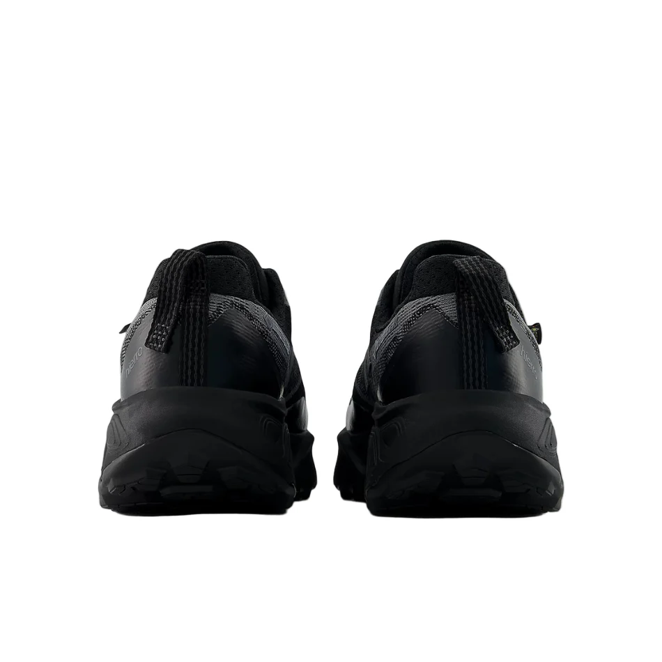 New Balance Men's Hierro V9 GORE-TEX® Trail Shoes in Black/Faded Black/Castlerock AW25 - Image 3