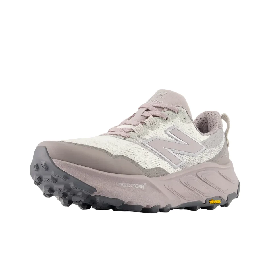 New Balance Women's Hierro v9 Trail Running Shoes in Sea Salt SS26 - Image 3