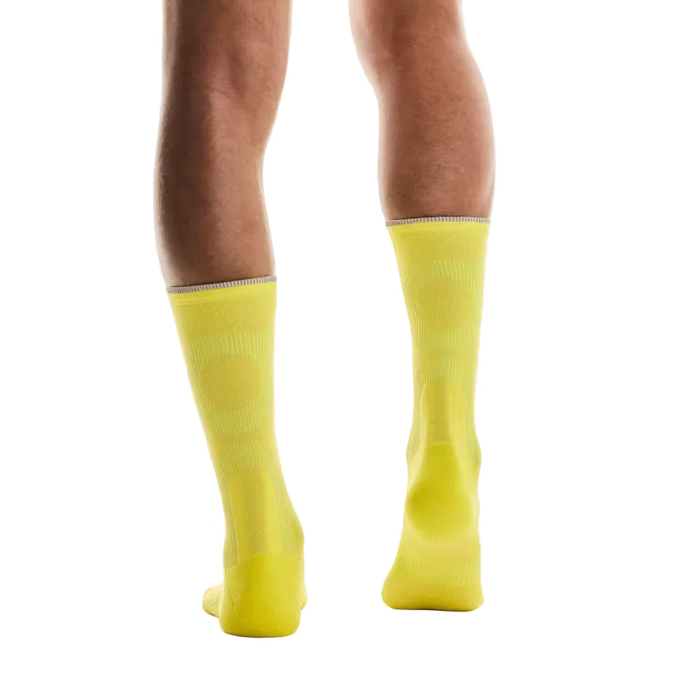 On Unisex Elite Run Sock High in Lime SS26 - Image 2