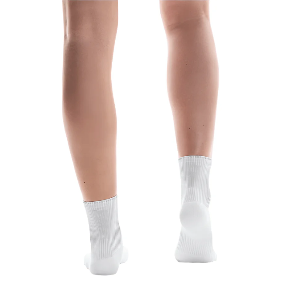 On Unisex Performance Run Sock Mid Rise SS25 - Image 4