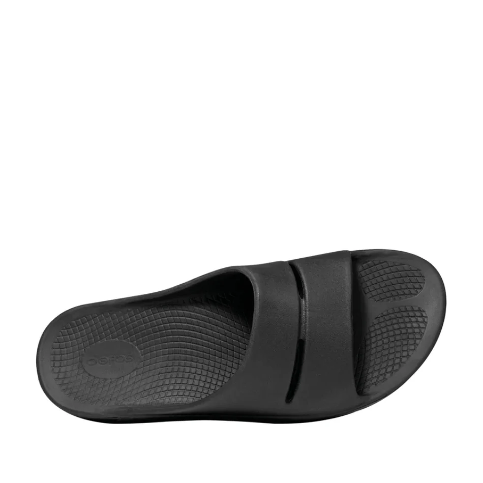OOFOS OOahh Slide Sandal in Black - Image 4
