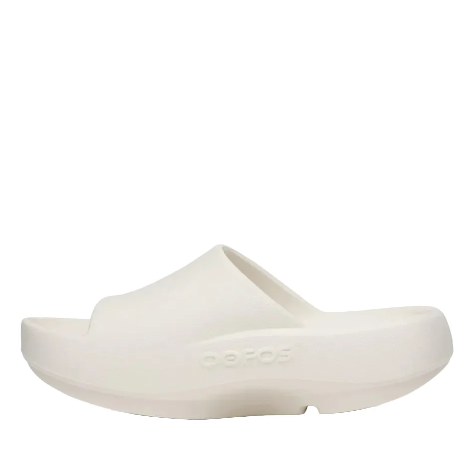 Oofos Women's Plus Slide Sandal in Chalk - Image 2