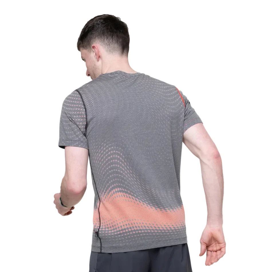 Ronhill Men's Tech Golden Hour Tee in Ronhil Red Motion SS26 - Image 4