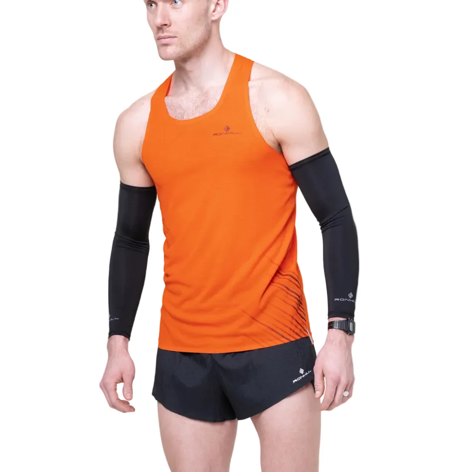 Ronhill Men's Tech Race Vest in Ronhill Red/Black SS26 - Image 3